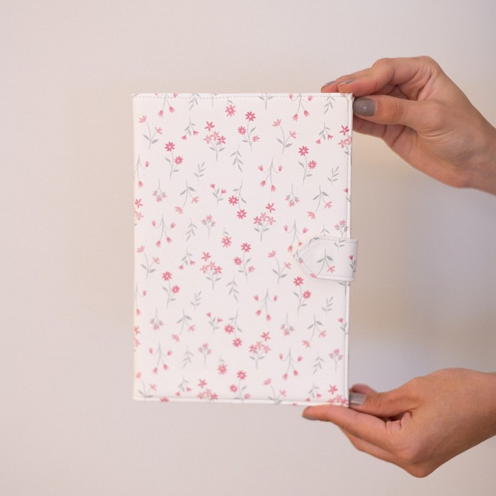 Carteira de Vacina Kami Estampa Flor