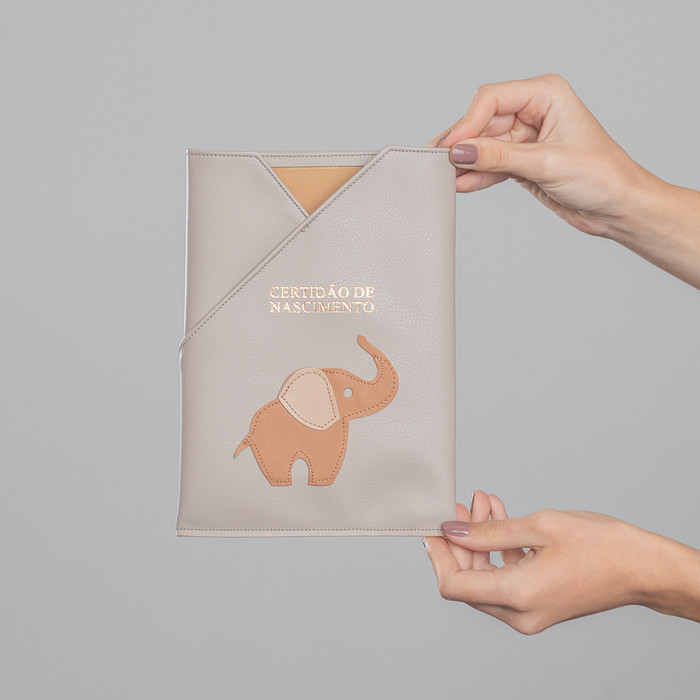 Certidão de Nascimento Gy Elefante