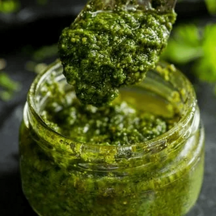 Molho Pesto Manjericão (pote 100g)