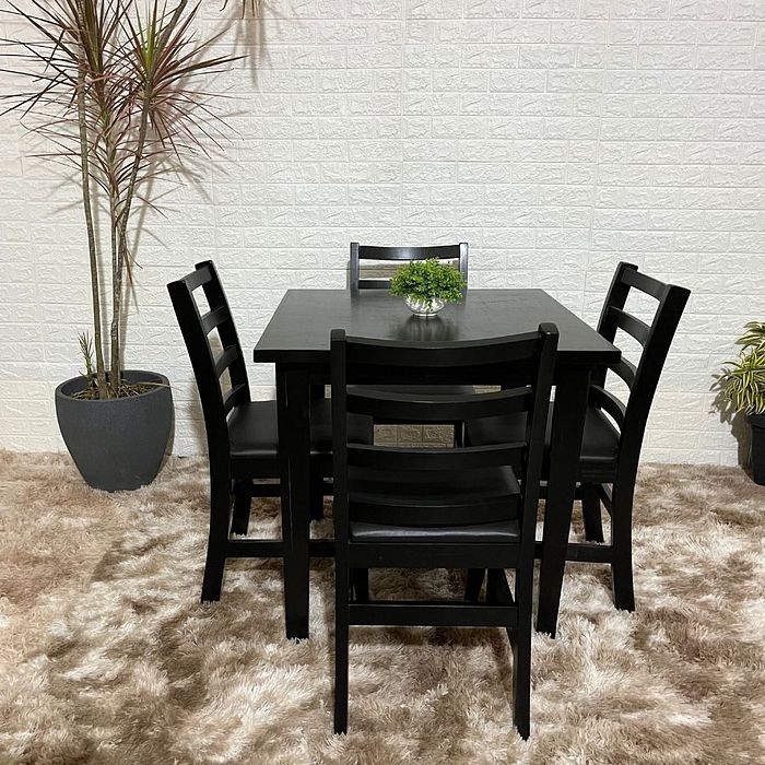 Conjunto Fixo Mesa 80x80 com 4 Cadeiras Estofadas Premium