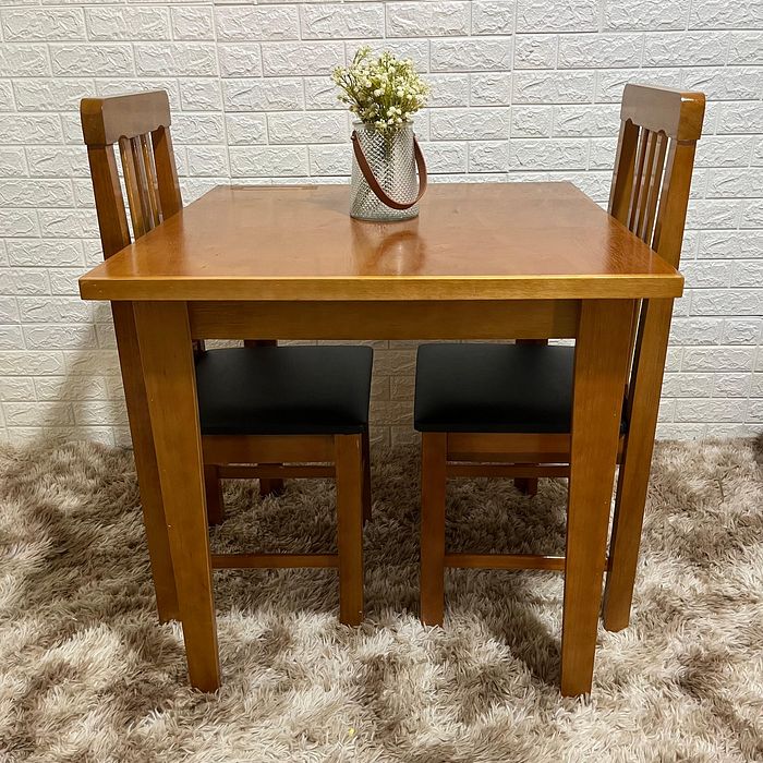 Conjunto Fixo 80x80 Mesa com 2 Cadeiras Colonial