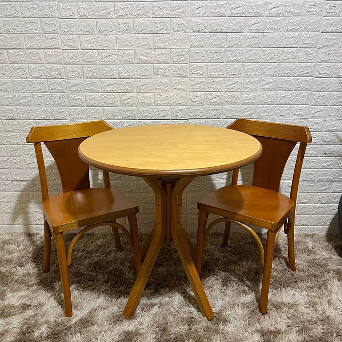 Conjunto Mesa Redonda X 80x80 Com 2 Cadeiras Italia Mel