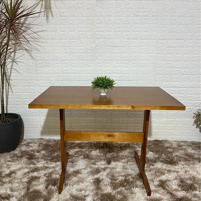 Mesa Fixa 110x70 de Madeira