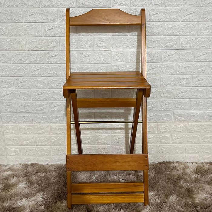 Banqueta Dobrável de Madeira Paraná