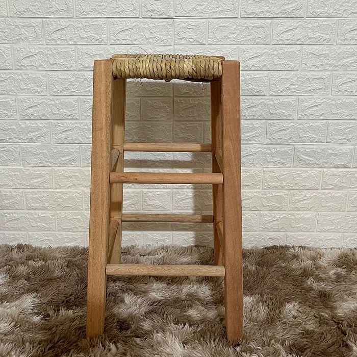 Banqueta de Palha Sem Encosto Sem Pintura