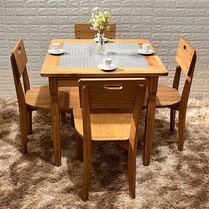 Conjunto Fixo Mesa com Azulejo 80x80 e 4 Cadeiras Madeira Maciça Rustica - Tozeto