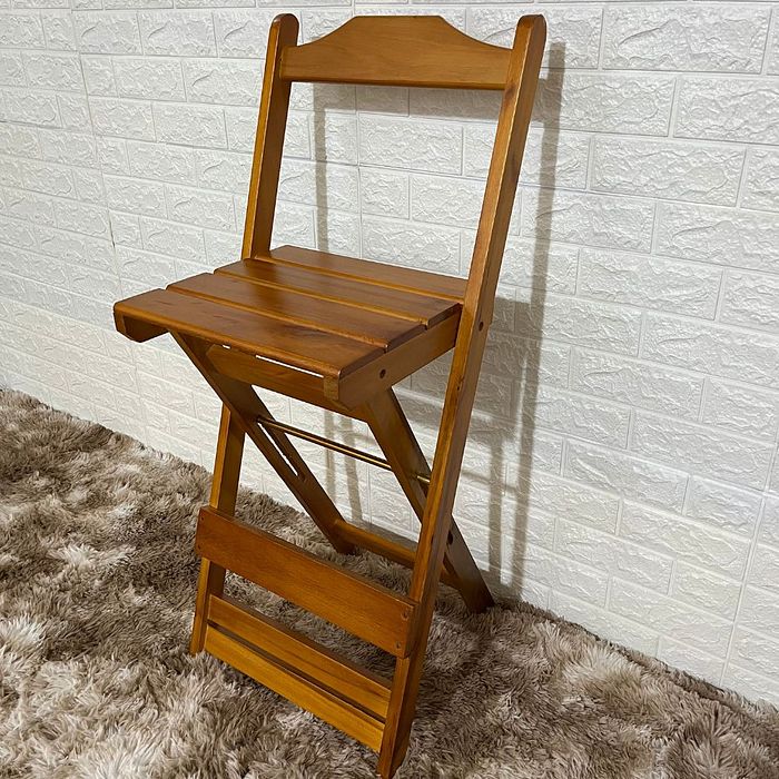 Banqueta Dobrável de Madeira Paraná