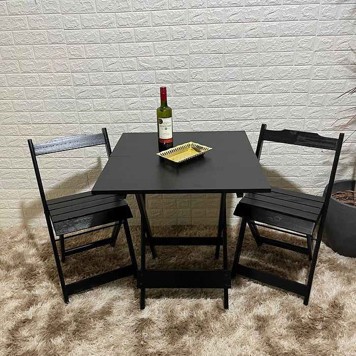 Conjunto Dobrável de Madeira Maciça Mesa 70x70 com 2 Cadeiras Luiz