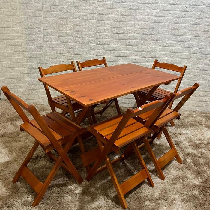 Conjunto Dobrável 120x70 Mesa com 6 Cadeiras