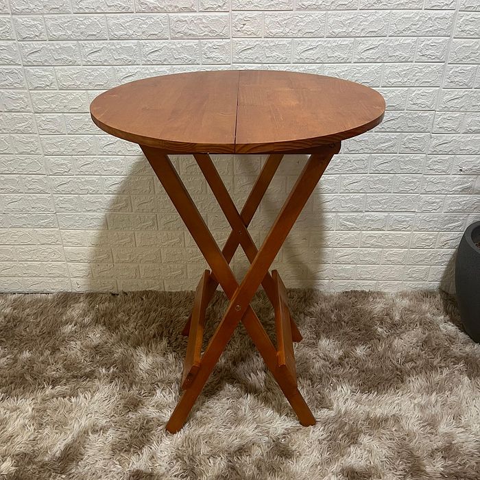 Mesa Bistrô Dobrável de Madeira Luiz