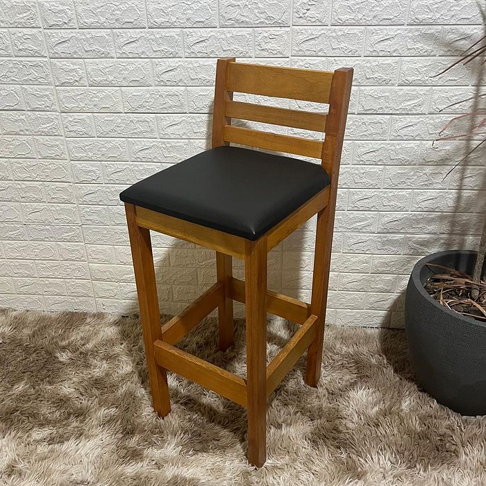 Banqueta Fixa Estofada Premium