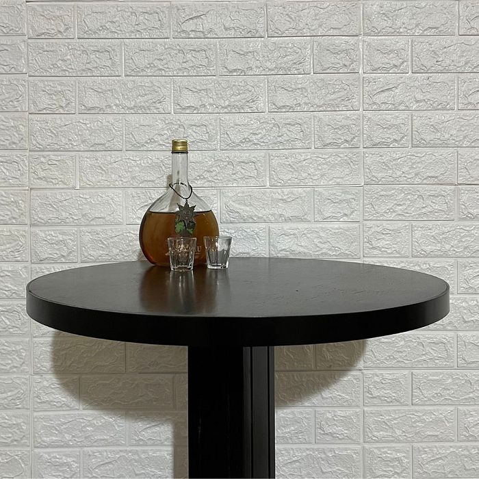 Mesa Bistrô Fixa de Madeira