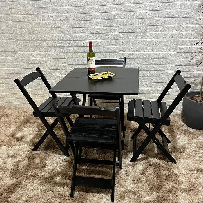 Conjunto Dobrável de Madeira Maciça Mesa 70x70 com 4 Cadeiras
