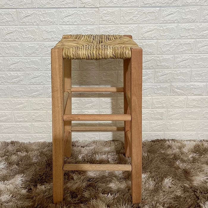 Banqueta de Palha Sem Encosto Sem Pintura