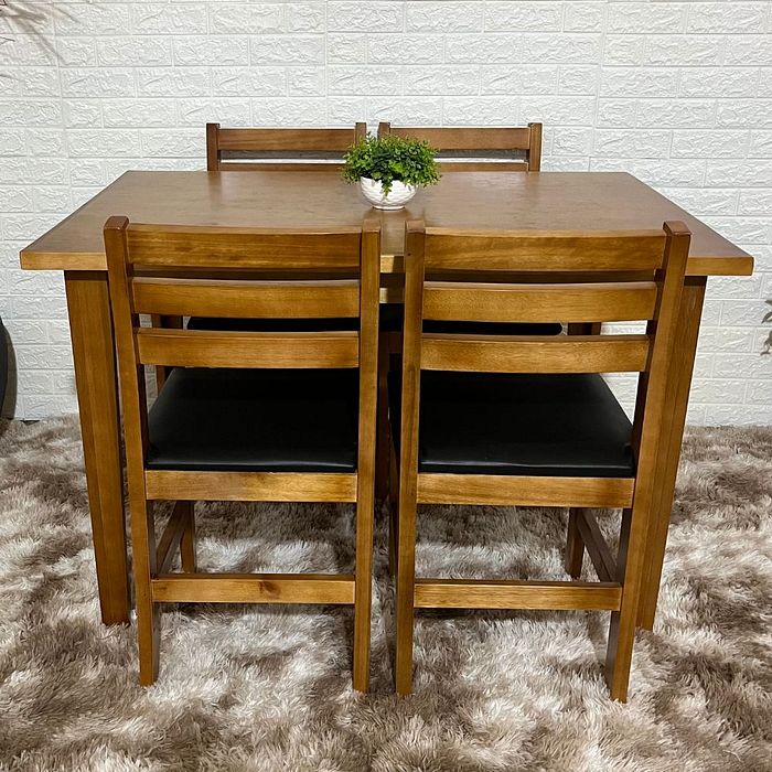 Conjunto Fixo Floresta Mesa 120x80 com 4 Cadeiras Estofadas