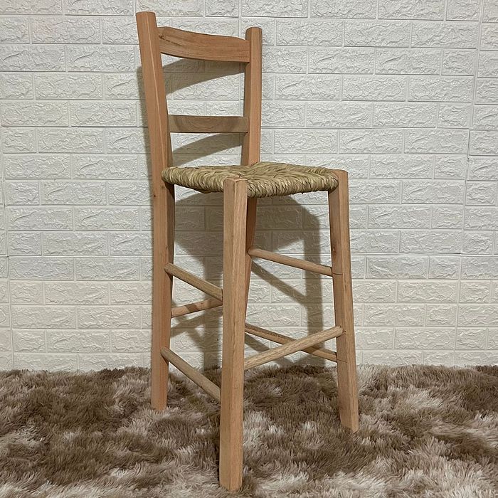 Banqueta De Palha Com Encosto de Madeira