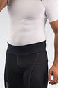 A Calça de Ciclismo Masculina Performance Free Force foi desenvolvida pensando em velocidade e alto rendimento, peças produzidas com tecido carbon e forro Invert Air Gel com sua alta tecnologia em conforto, proporcina até 10h de pedal confortável. 