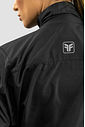 Com a jaqueta corta-vento Training, você garante o conforto e a performance nos seus treinos e pedaladas em dias frios. As jaquetas da linha Training possuem a tradicional qualidade da Free Force, priorizando a ergonomia e confeccionados com tecidos téc..