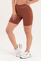 Bermuda Feminino Fitness Básico Poliamida - Coffee Âmbar Bermuda Feminino Fitness Básico Poliamida - Coffee Âmbar
