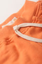 Conjunto Menino Camiseta Off Natural e Bermuda Laranja Tangerina