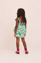 Conjunto bata e short estampa xadrez e cereja