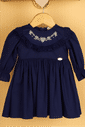 Vestido de tricoline com pala bordada Vestido de tricoline com pala bordada