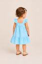 Vestido listrado com detalhe de laço frontal Vestido listrado com detalhe de laço frontal