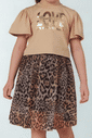 Conjunto blusa com estampa em silk e saia de tela de onça Conjunto blusa com estampa em silk e saia de tela de onça