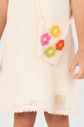 Vestido com bolsa det. de florzinhas
