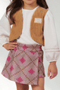 Conjunto blusa com veludo e short-saia Conjunto blusa com veludo e short-saia