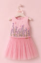 Vestido Com Estampa De Lavanda E Babado De Tule Vestido Com Estampa De Lavanda E Babado De Tule