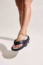 TOKYO - CHINELO FLATFORM PRETO E BRANCO TOKYO - CHINELO FLATFORM PRETO E BRANCO