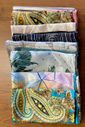 Lenço em Cetim Estampado