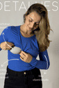 Blusa canelada de amamentação Annie - Azul Blusa canelada de amamentação Annie - Azul