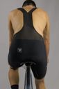 Bretelle Masculino Endurance | FREE FORCE O Bretelle Masculino Endurance foi desenvolvido para suportar longas horas de atividade com conforto, performance e capacidade de carga. Forro com exclusiva tecnologia Invert Air GEL proporciona até 10h de pedal confor...