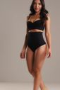 Calcinha Pós Parto Tanga Modeladora Sem Costura Média Compressão- Bege Calcinha Pós Parto Tanga Modeladora Sem Costura Média Compressão- Bege
