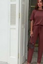 CONJUNTO CALÇA E BÁSICA - MARROM