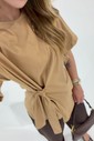 T-shirt Feminina Paloma Detalhe Frontal Transpassado Café com leite
