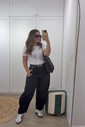 T-shirt Feminina Thamiriz Cor Branca Bordado de Strass T-shirt Feminina Thamiriz Cor Branca Bordado de Strass