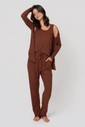 PIJAMA FEMININO LONGO 3 PEÇAS CANELADO - CLÁSSICO VISCOSE BROWN PIJAMA FEMININO LONGO 3 PEÇAS CANELADO - CLÁSSICO VISCOSE BROWN