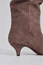 ISABELE - BOTA FEMININA OVER THE KNEE BICO FINO FENDI ISABELE - BOTA FEMININA OVER THE KNEE BICO FINO FENDI
