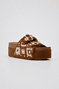 SASHA - TAMANCO FEMININO TRAMA ARTESANAL CAMEL SASHA - TAMANCO FEMININO TRAMA ARTESANAL CAMEL