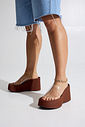 SOHO - TAMANCO FEMININO PLATAFORMA TIRA VINIL CAMEL SOHO - TAMANCO FEMININO PLATAFORMA TIRA VINIL CAMEL