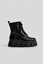 JULIETA - BOTA COTURNO FEMININO CHUNKY TRATORADA COURO PRETA