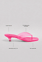 gummy-tamanco-feminino-translucido-rosa Tamanco Feminino Flip Flop Gummy rosa em PVC translúcido, vista lateral destacando as tiras e o salto baixo