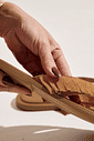 FUJI - CHINELO FLATFORM FEMININO FRANJAS COURO CAMEL FUJI - CHINELO FLATFORM FEMININO FRANJAS COURO CAMEL