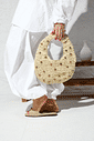BOLSA FEMININA PALHA TACHAS DOURADAS - CRETA BOLSA FEMININA PALHA TACHAS DOURADAS - CRETA