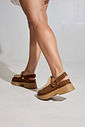OZZY - CLOG FEMININO PELUCIADO CAMURÇA CAMEL OZZY - CLOG FEMININO PELUCIADO CAMURÇA CAMEL
