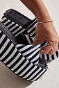 BRISA - TAMANCO PLATAFORMA FEMININO LISTRAS PRETO E BRANCO BRISA - TAMANCO PLATAFORMA FEMININO LISTRAS PRETO E BRANCO