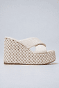 livia-tamanco-feminino-plataforma-off-white Tamanco feminino Livia branco com plataforma trançada